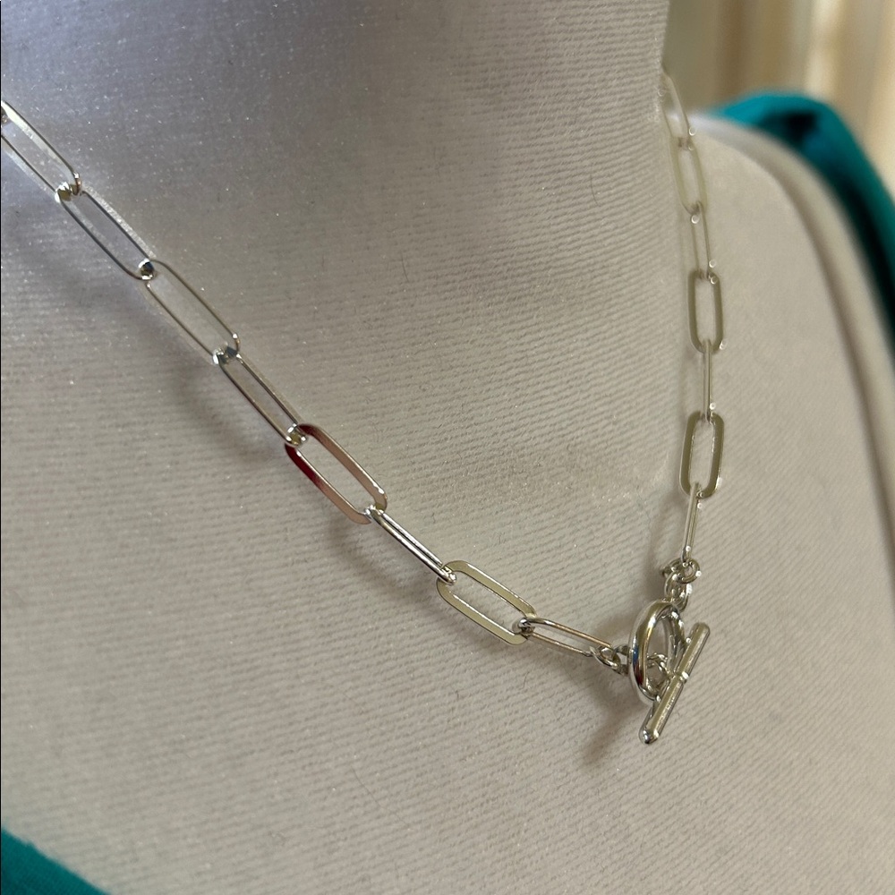 - Let’s Link Necklace - Picture 11 of 12
